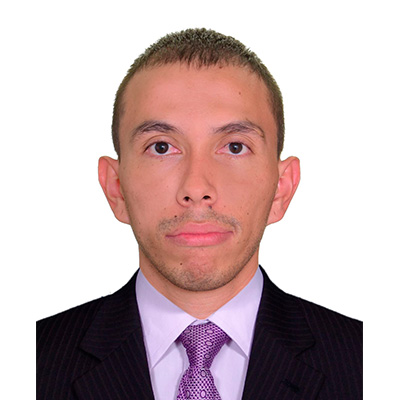 Harold Jimenez, administrador de empresas com experiência em obra, domótica e instalações elétricas